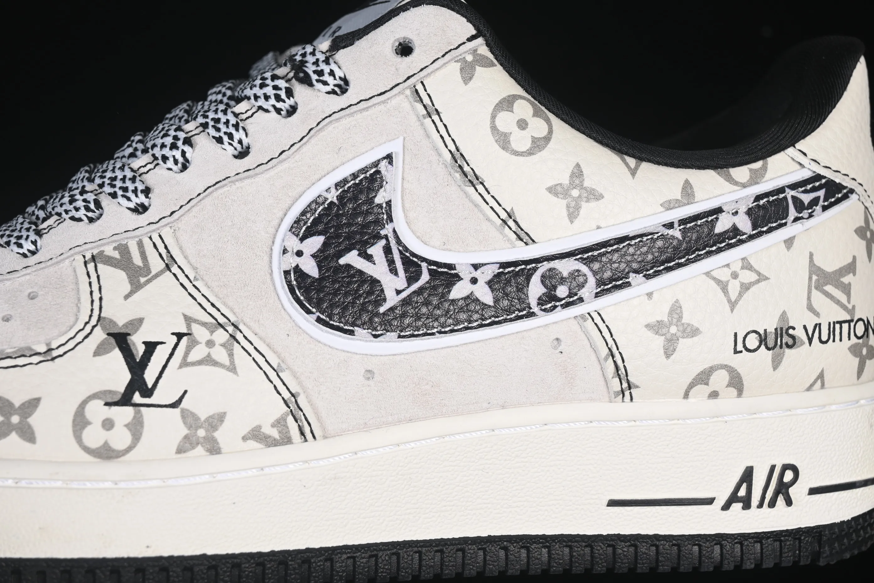 All Categories Nk Air Force 1 Air Force Series Nk Air Force 1 Low Air Force Low Nike Air Force 1'07 Low Gray and White Presbyopic Air Force One Low Casual Shoes SY1388-030